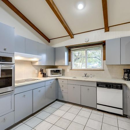 Charming San Antonio Abode About 10 Mi To River Walk! Exterior photo